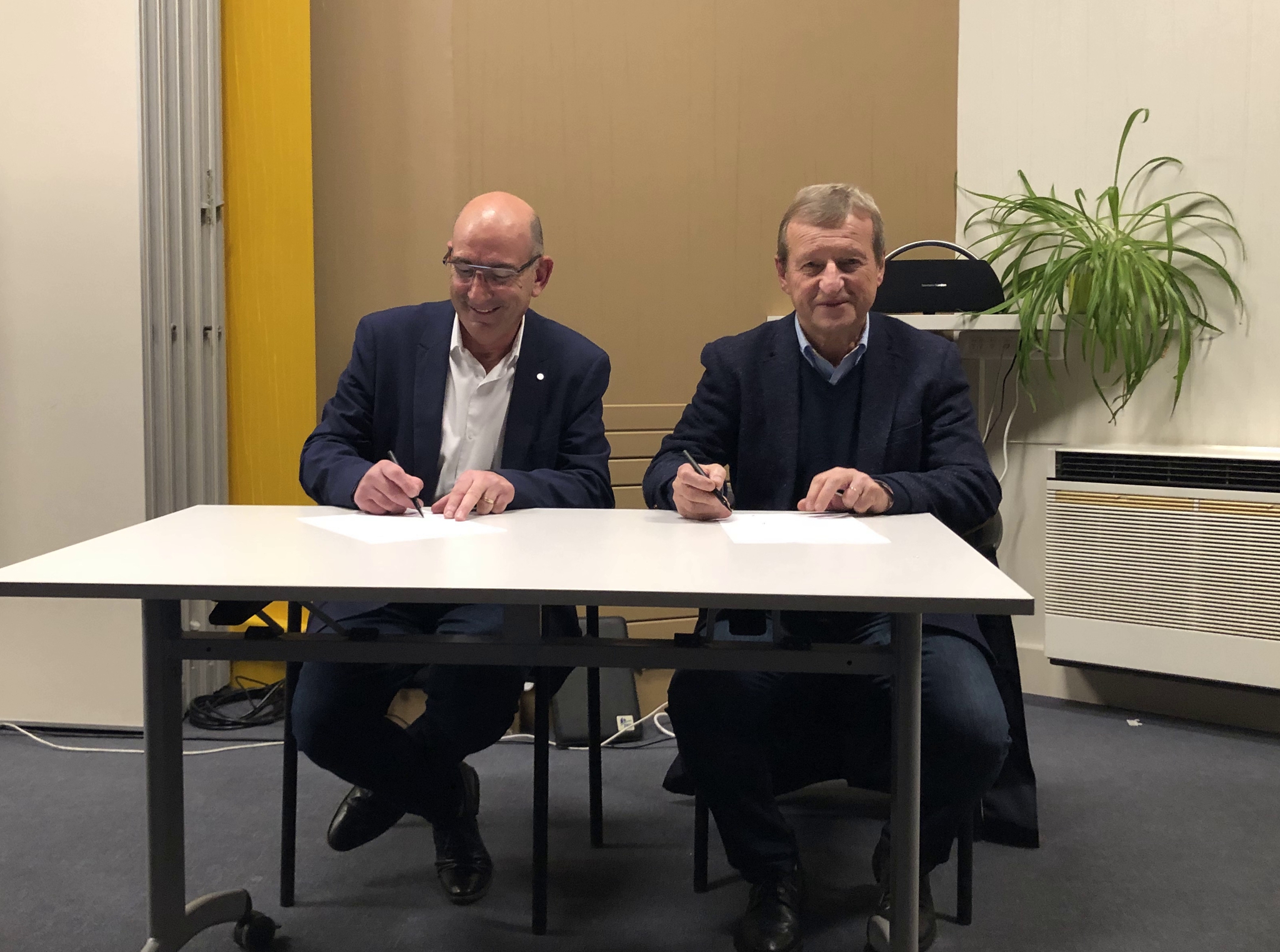 SIGNATURE rugby 79-2022