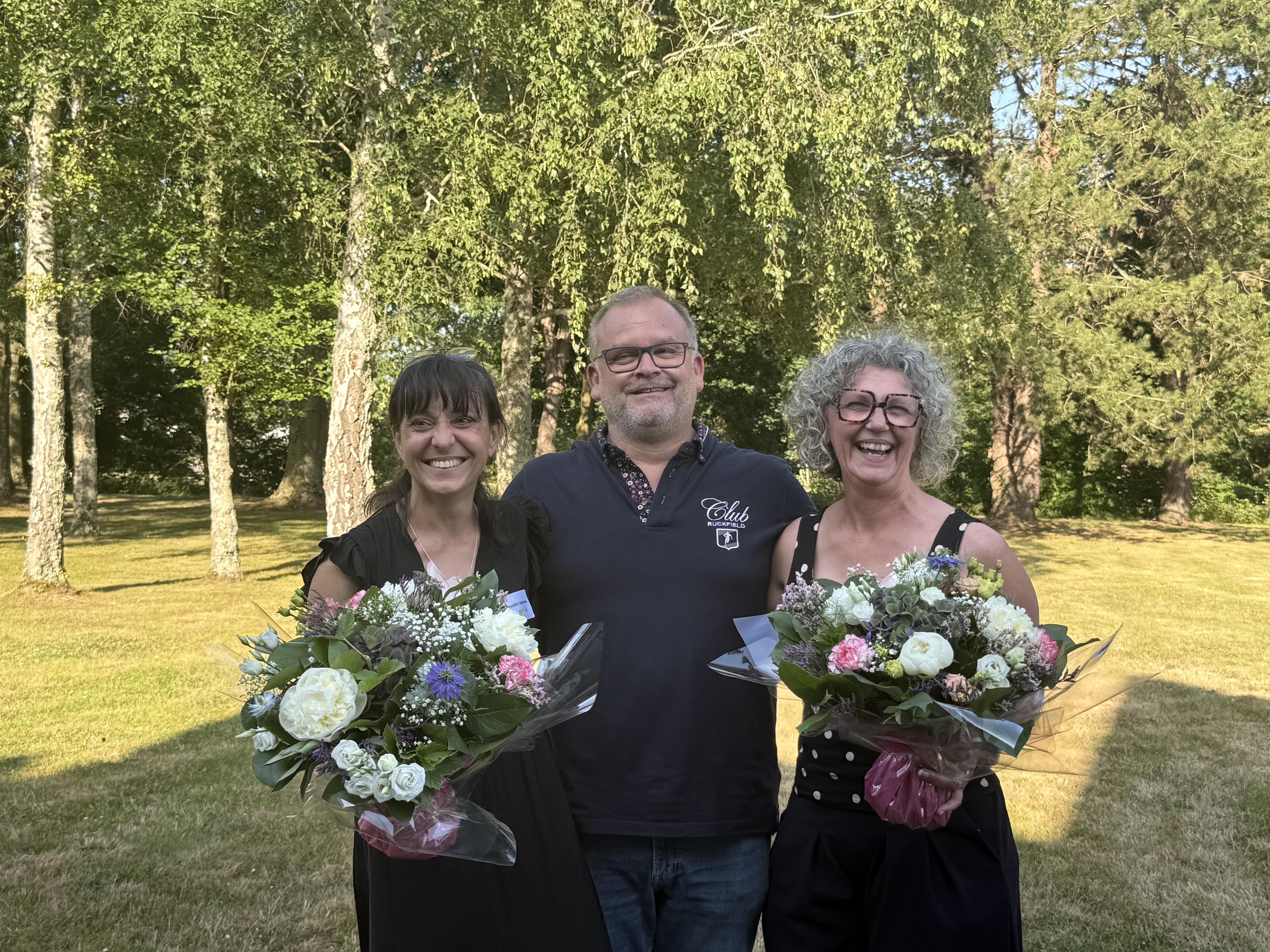 passage-relais-groupe-femme