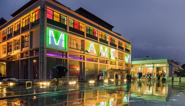 Photo du bâtiment MAME à Tours