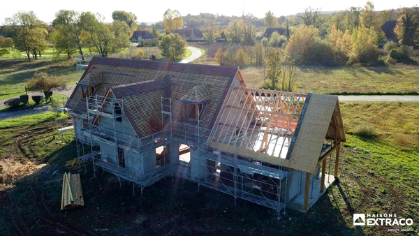  Une architecture normande typique et une surface habitable de 300 m2.